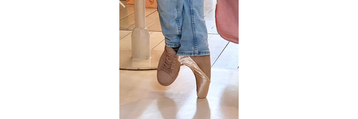 Die besten Ballett-Marken im Überblick: Welche Spitzenschuhe sind die besten für dich? - Die besten Spitzenschuh-Marken im Vergleich: Finde den idealen Schuh für deine Tanzbedürfnisse
