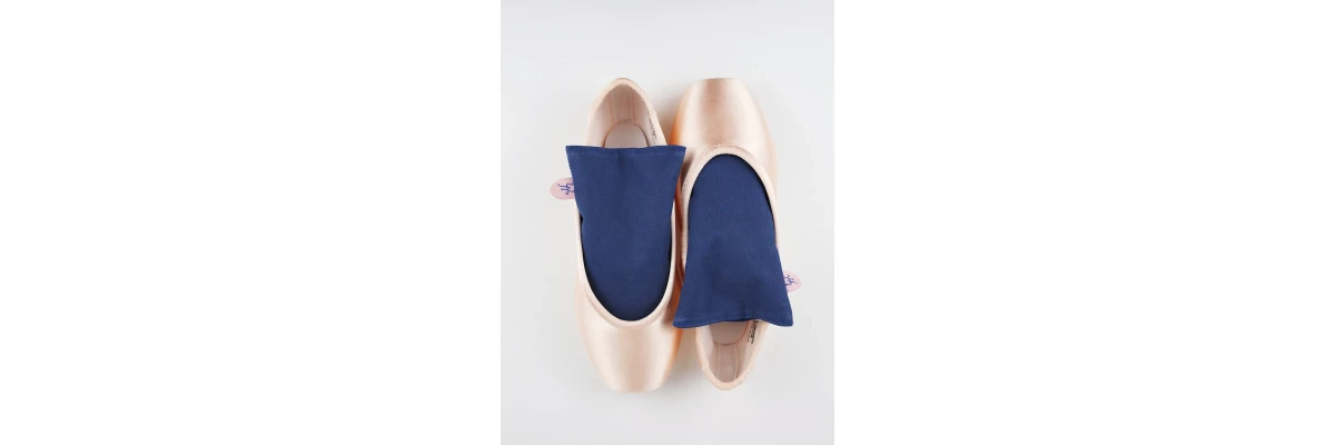 Pflege von Spitzenschuhen – So bleiben deine Schuhe länger in Form - Spitzenschuhpflege: Tipps und Tricks für eine längere Lebensdauer deiner Ballettschuhe
